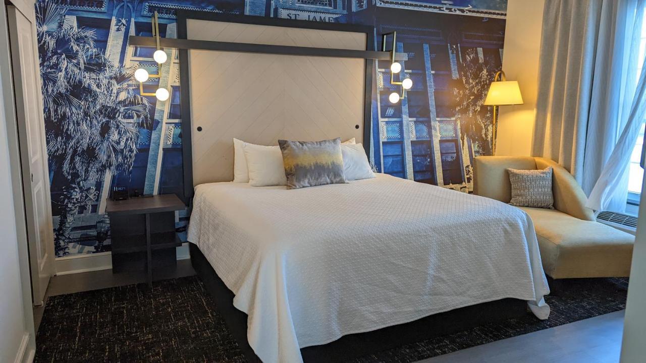 Hotel Indigo Jacksonville-Deerwood Park By Ihg Екстериор снимка