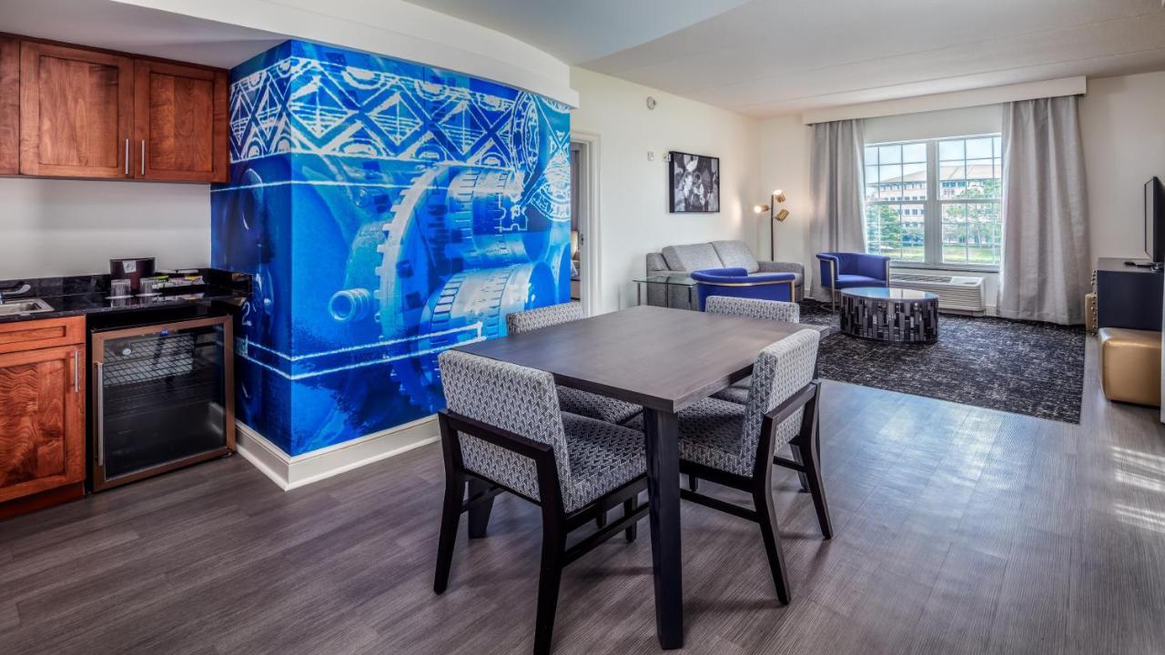 Hotel Indigo Jacksonville-Deerwood Park By Ihg Екстериор снимка