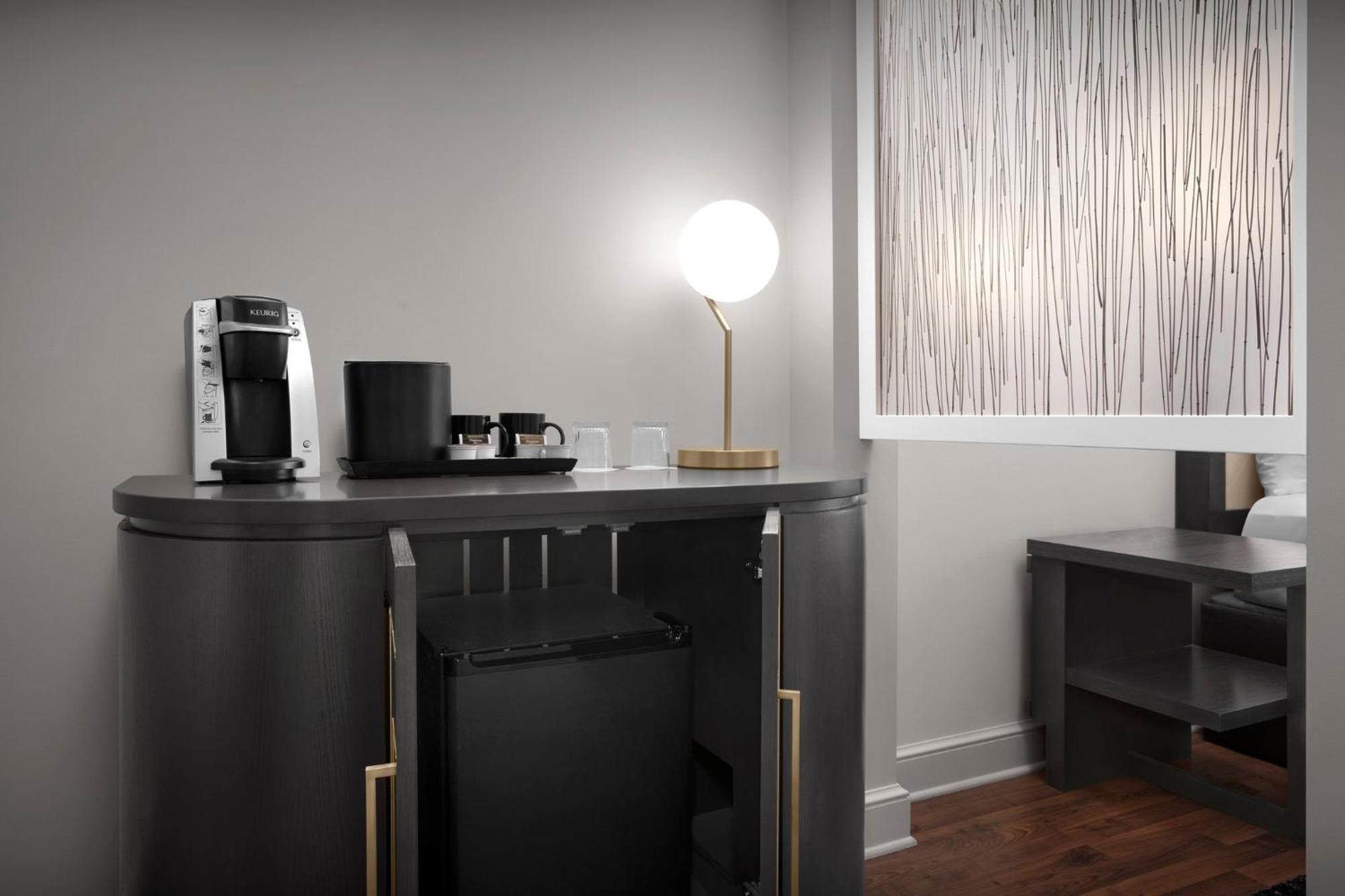 Hotel Indigo Jacksonville-Deerwood Park By Ihg Екстериор снимка